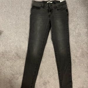 Levi’s Black Skinny Jeans